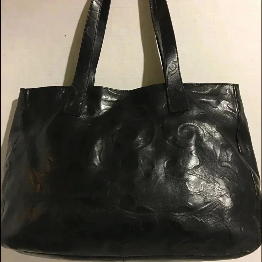 Christopher kon Black patent leather tote handbag